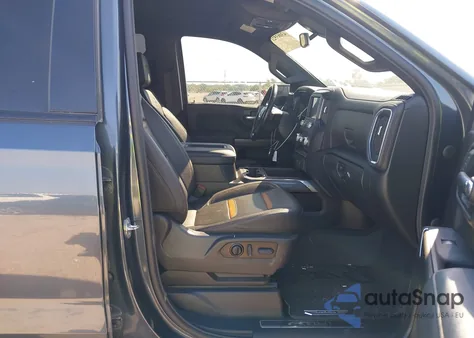 2021 GMC Sierra 1500 4Wd Short Box At4 z USA, uszkodzony, nr VIN 1GTP9EEL4MZ434363